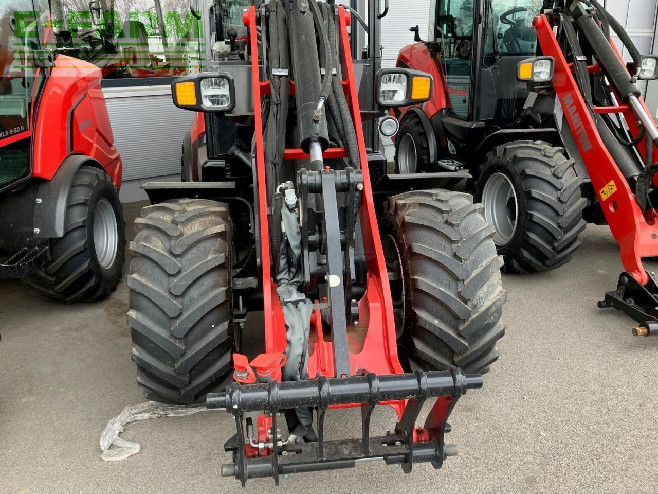 Manitou manitou mla 5-50 - Мини-экскаватор: фото 3 Manitou manitou mla 5-50 - Мини-экскаватор: фото 3
