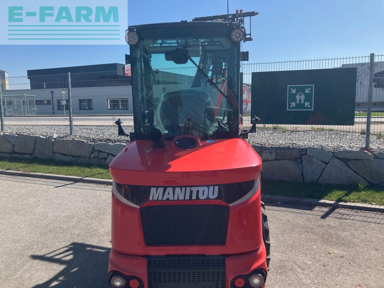 Manitou mla4-50 - Мини-экскаватор: фото 5 Manitou mla4-50 - Мини-экскаватор: фото 5