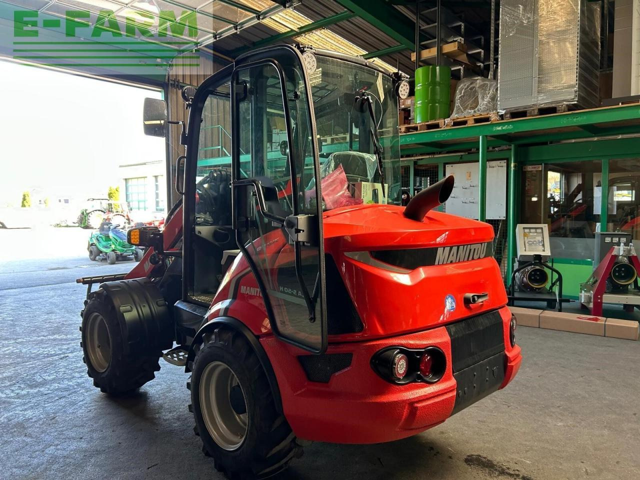 Manitou mla5-50 - Мини-экскаватор: фото 4 Manitou mla5-50 - Мини-экскаватор: фото 4