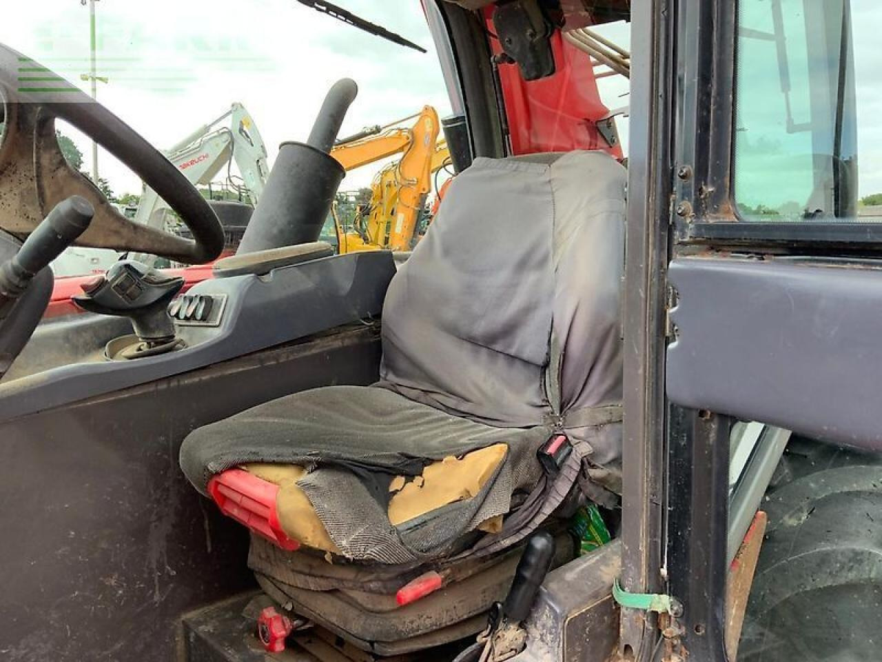 Телескопический погрузчик Manitou mlt634 lsu turbo telehandler (st23428): фото 14 Телескопический погрузчик Manitou mlt634 lsu turbo telehandler (st23428): фото 14