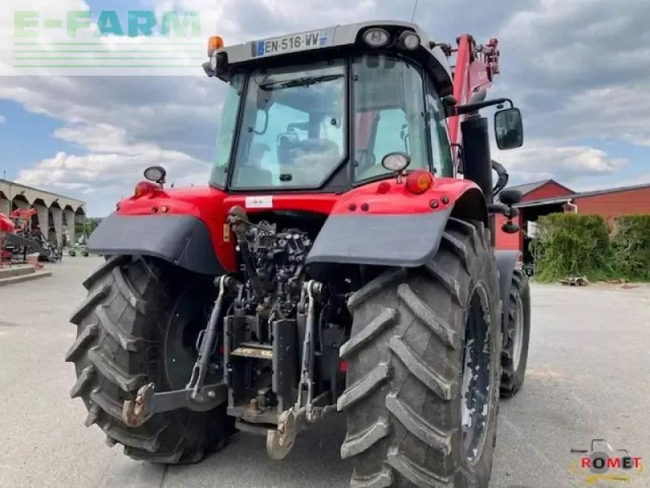 Massey Ferguson 6713 s d6 ef - Трактор: фото 3 Massey Ferguson 6713 s d6 ef - Трактор: фото 3