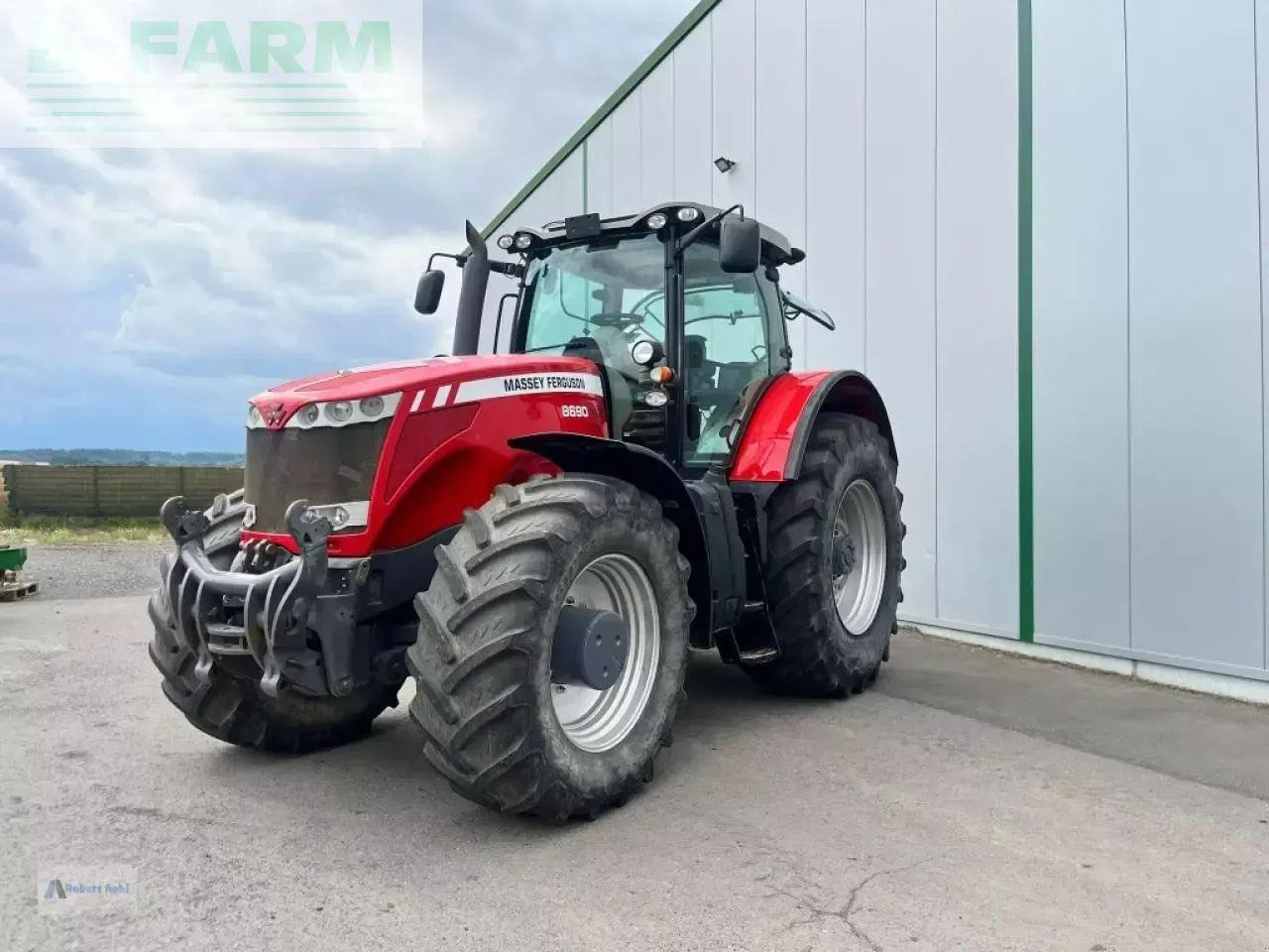 Massey Ferguson 8690 - Трактор: фото 1 Massey Ferguson 8690 - Трактор: фото 1