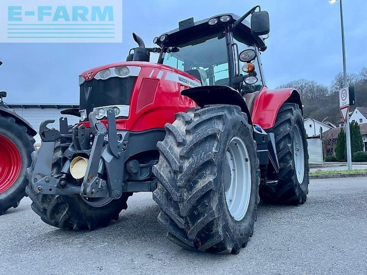 Massey Ferguson mf 6718 s dyna-vt - Трактор: фото 3 Massey Ferguson mf 6718 s dyna-vt - Трактор: фото 3