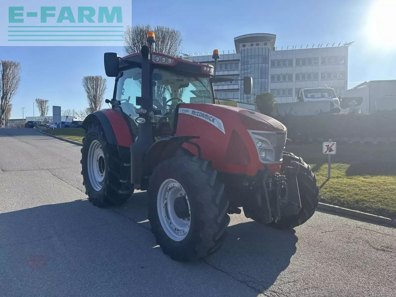 McCormick mc cormick mc 7.660 - Трактор: фото 3 McCormick mc cormick mc 7.660 - Трактор: фото 3