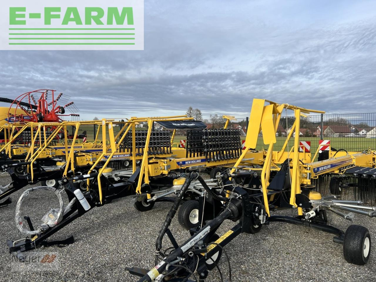 New Holland prorotor l640 t + autosteer - Сеноворошилка: фото 1 New Holland prorotor l640 t + autosteer - Сеноворошилка: фото 1