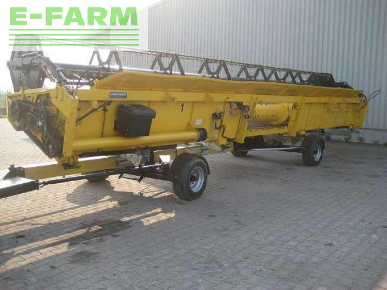 New Holland schneidwerk varifeed - Жатка зерновая: фото 3 New Holland schneidwerk varifeed - Жатка зерновая: фото 3