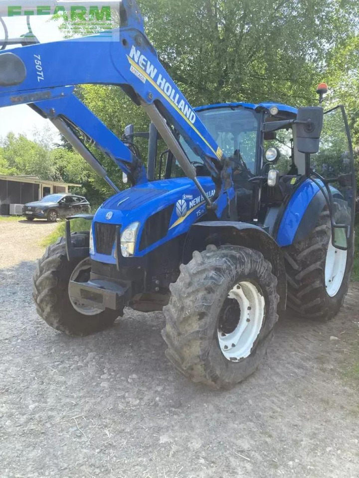 New Holland t5.115 dual command - Трактор: фото 3 New Holland t5.115 dual command - Трактор: фото 3