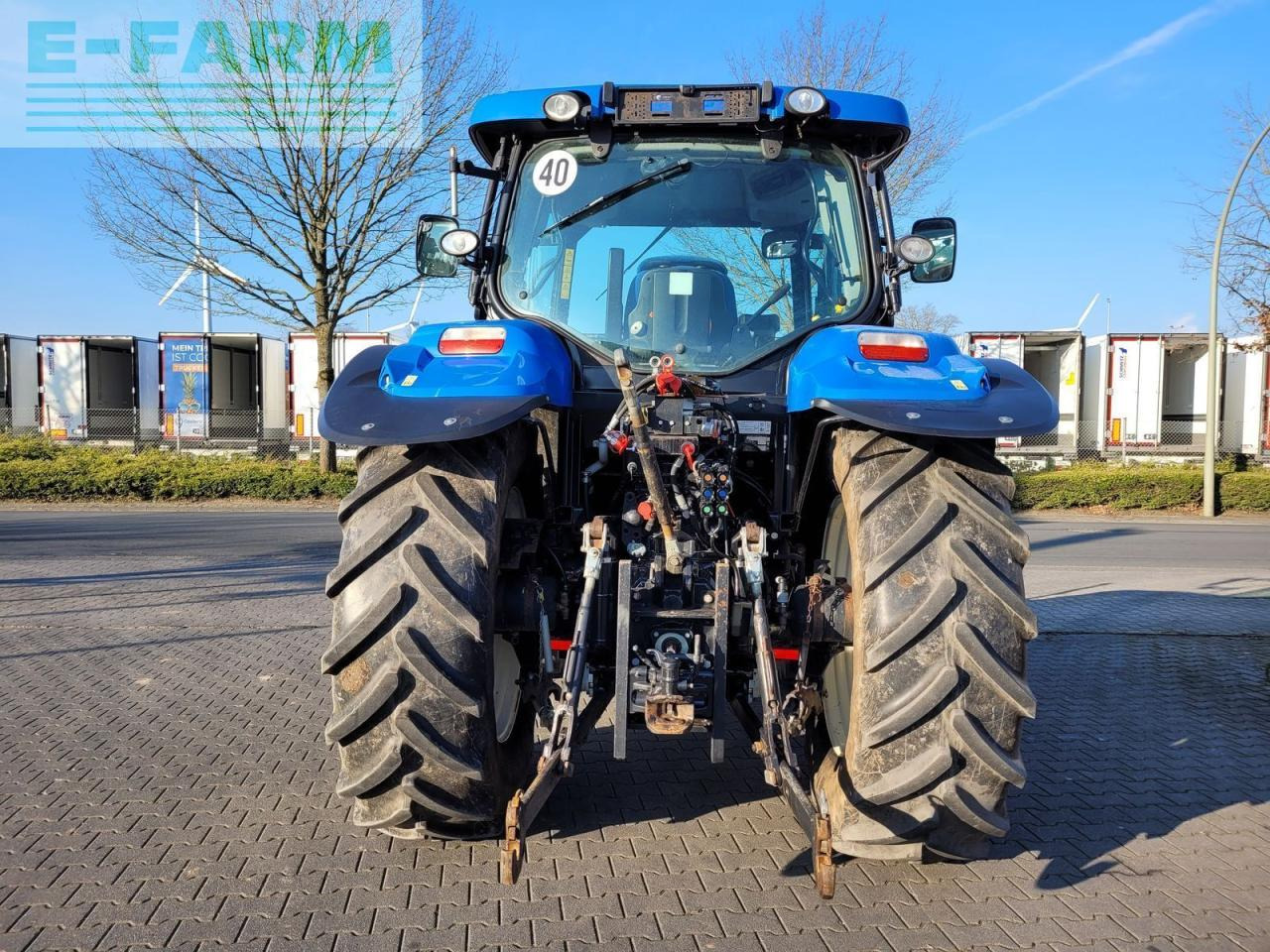 New Holland t6020 elite Elite - Трактор: фото 4 New Holland t6020 elite Elite - Трактор: фото 4