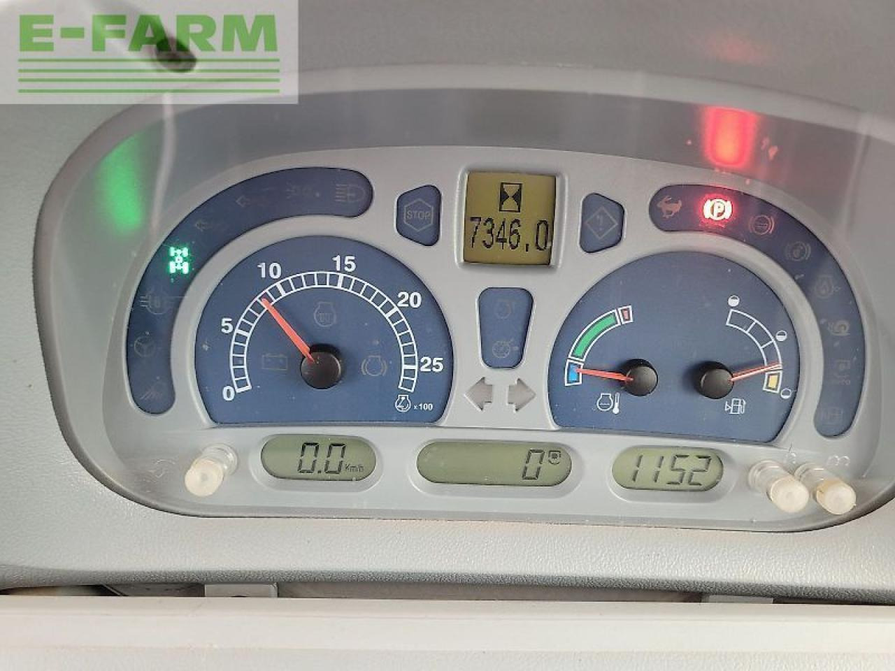 Трактор New Holland t6070 elite Elite: фото 8 Трактор New Holland t6070 elite Elite: фото 8