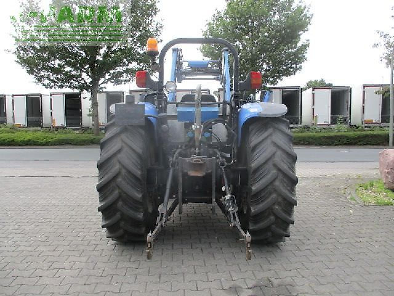 New Holland tn70 a niedrige bauhöhe - Трактор: фото 4 New Holland tn70 a niedrige bauhöhe - Трактор: фото 4