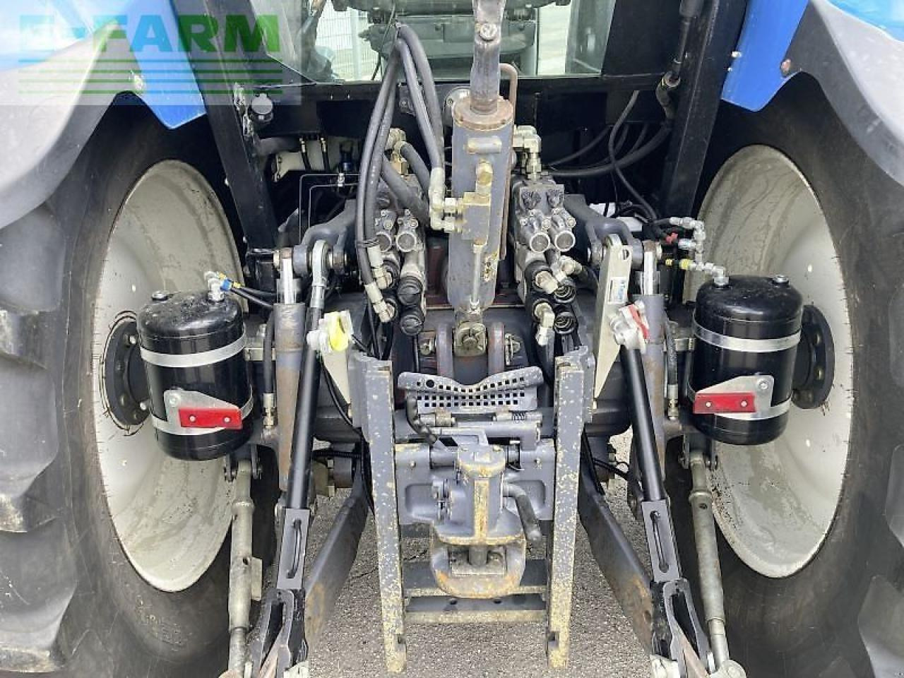 Трактор New Holland ts 115: фото 10