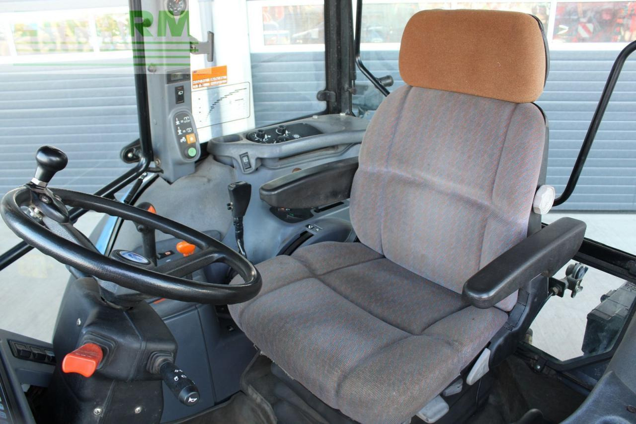 Трактор New Holland ts115: фото 22