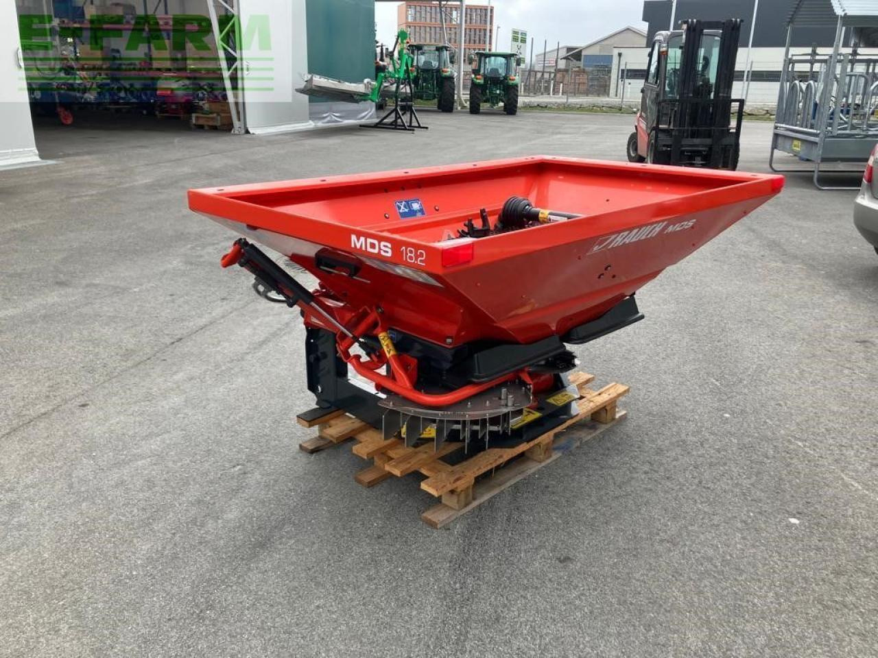 Rauch MDS 18.2 + Qauntron - Разбрасыватель удобрений: фото 3 Rauch MDS 18.2 + Qauntron - Разбрасыватель удобрений: фото 3