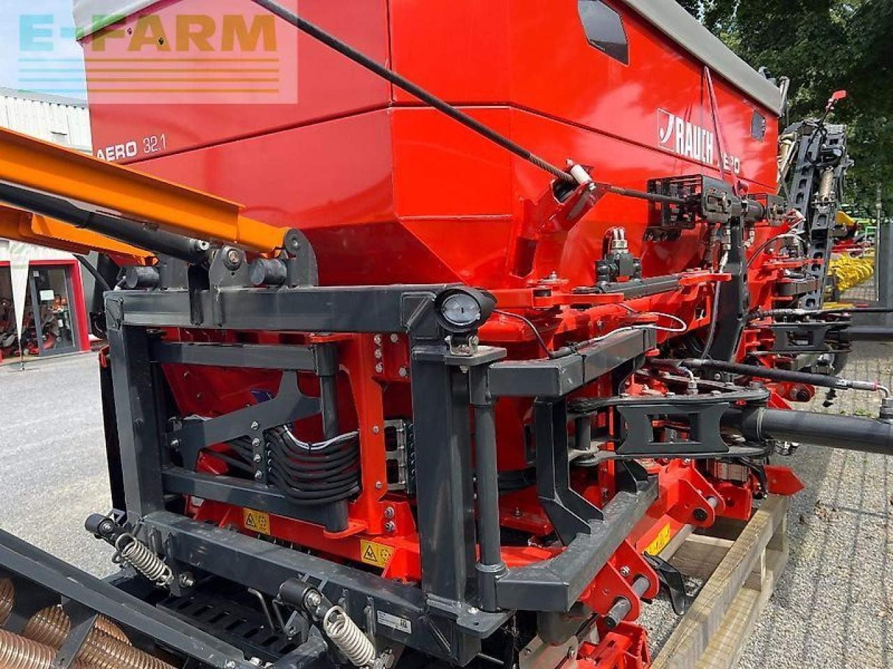 Разбрасыватель удобрений Rauch aero 32.1: фото 7 Разбрасыватель удобрений Rauch aero 32.1: фото 7