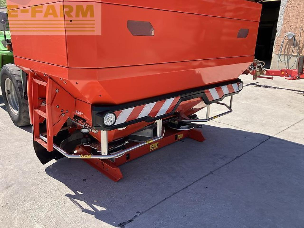 Rauch axis 50.2 emc+w *5200l behältervolumen* - Разбрасыватель удобрений: фото 5 Rauch axis 50.2 emc+w *5200l behältervolumen* - Разбрасыватель удобрений: фото 5