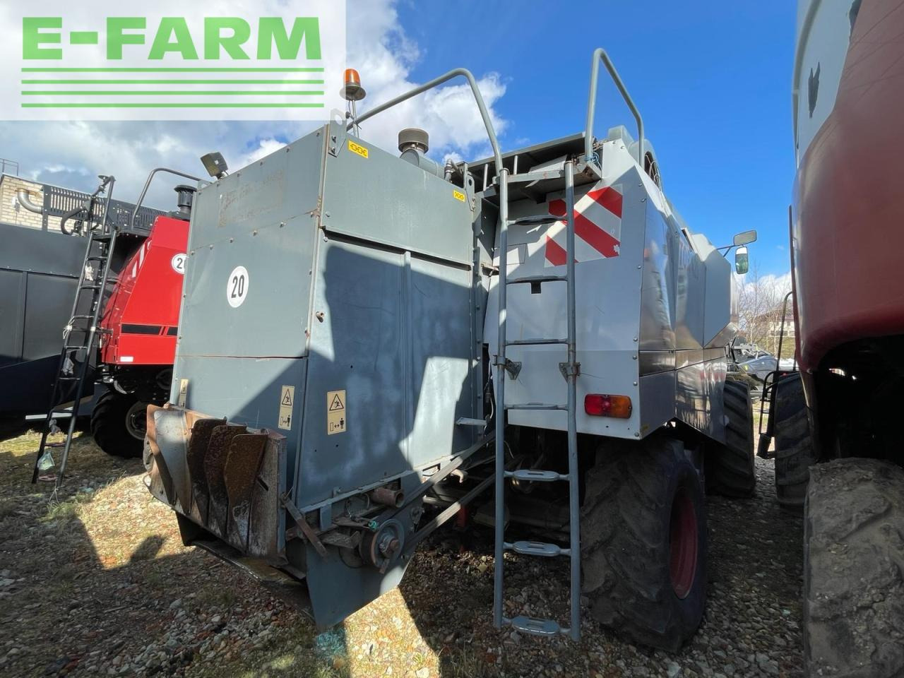 Rostselmash Vector 420 - Зерноуборочный комбайн: фото 4 Rostselmash Vector 420 - Зерноуборочный комбайн: фото 4