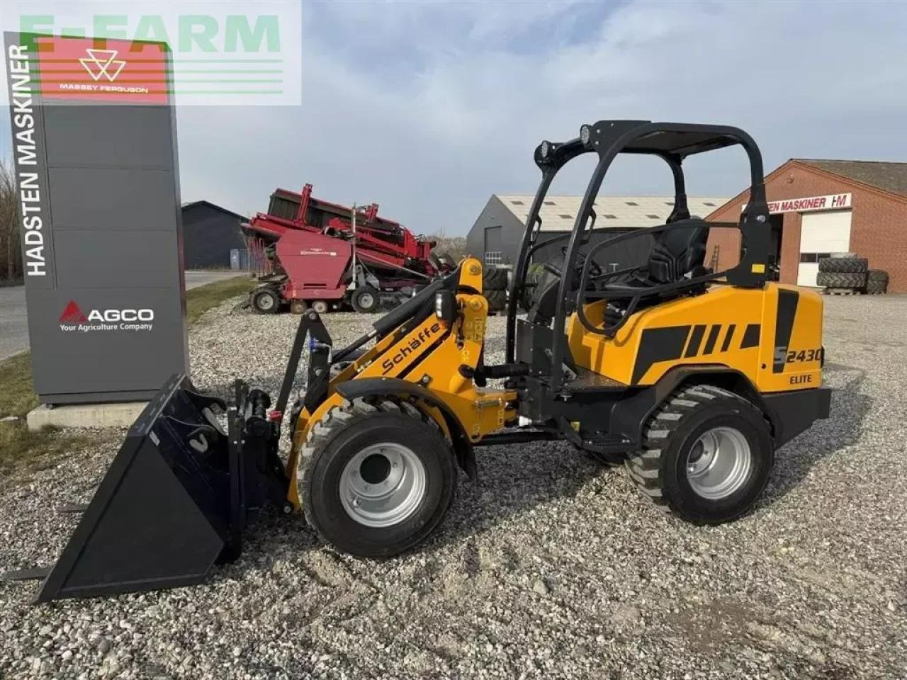 Schäffer 2430s elite - Мини-экскаватор: фото 1 Schäffer 2430s elite - Мини-экскаватор: фото 1