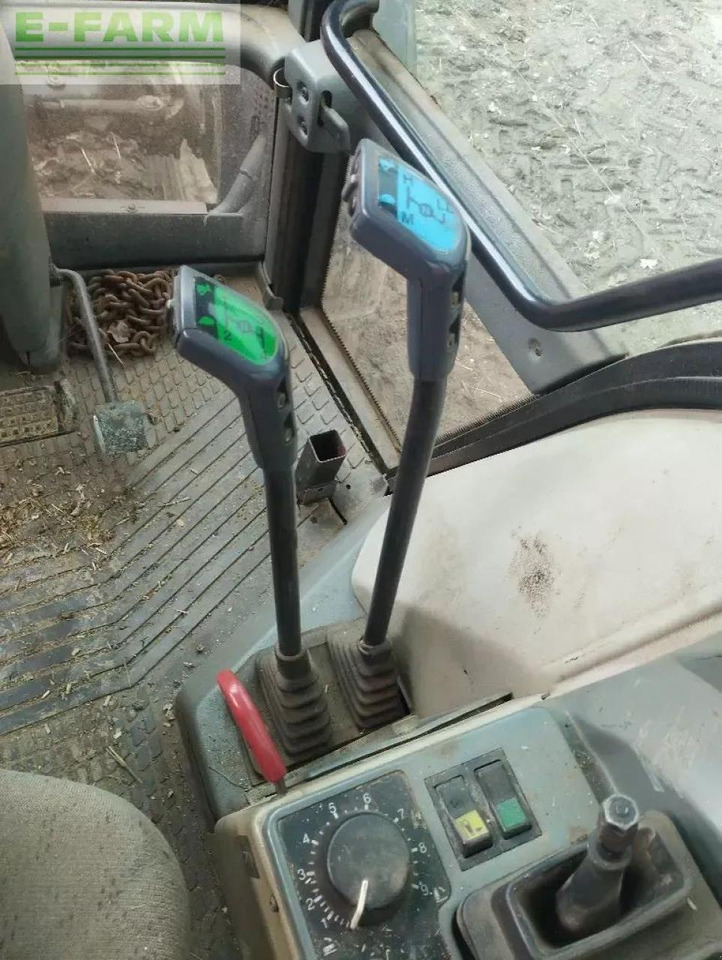 Valtra 8050 hitech HiTech - Трактор: фото 5 Valtra 8050 hitech HiTech - Трактор: фото 5