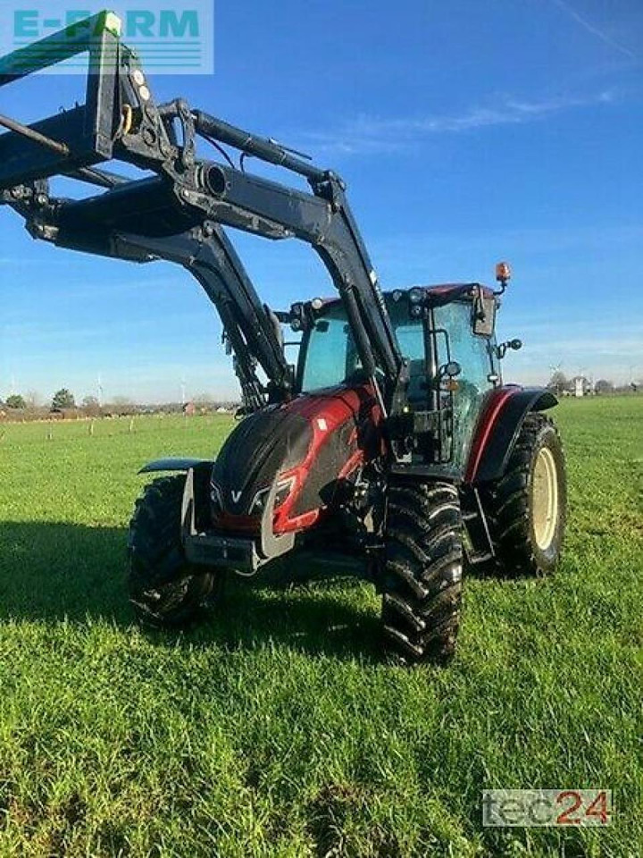 Valtra a104 mh - Трактор: фото 5 Valtra a104 mh - Трактор: фото 5