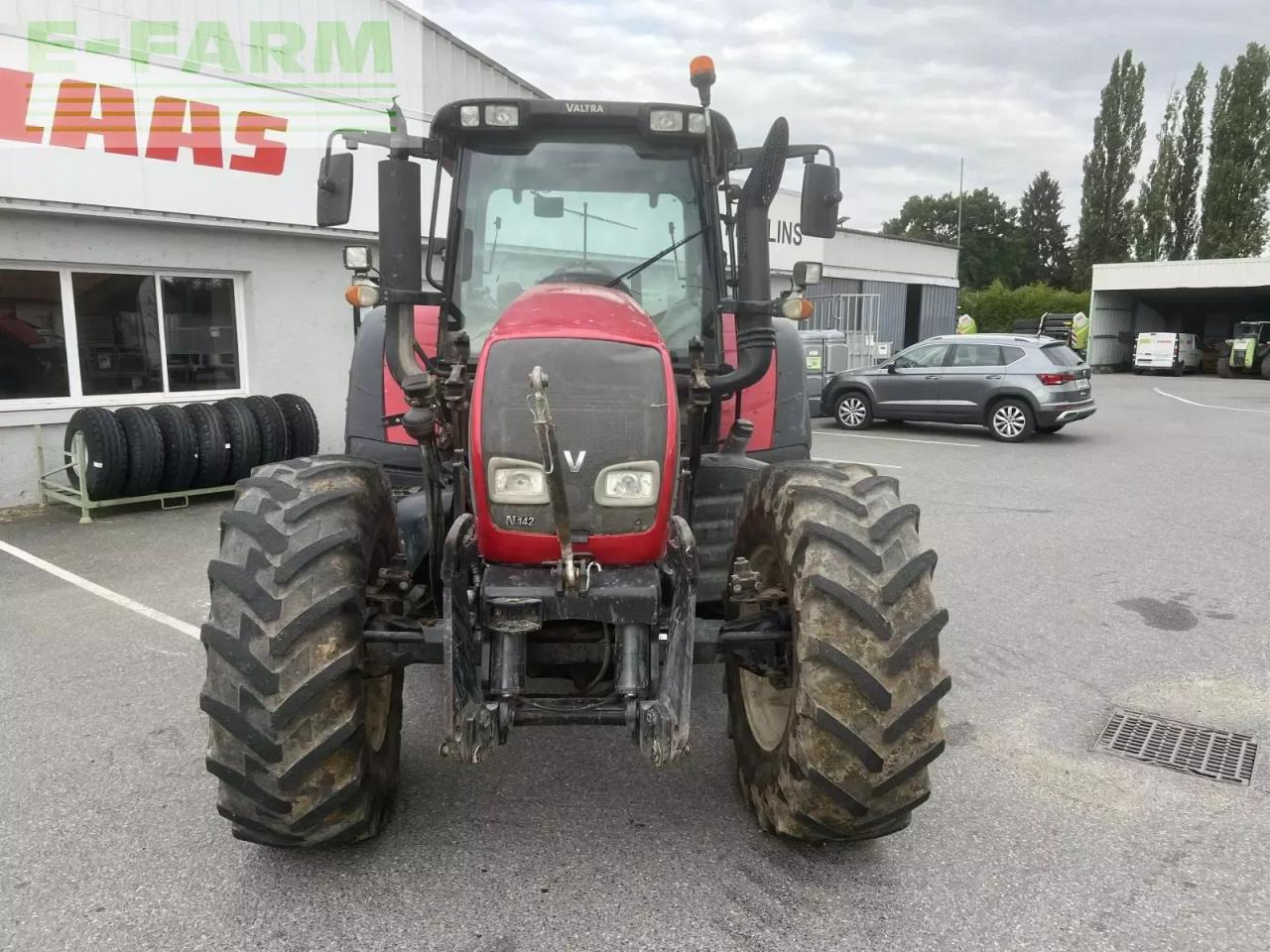 Valtra n 142 - Трактор: фото 2 Valtra n 142 - Трактор: фото 2