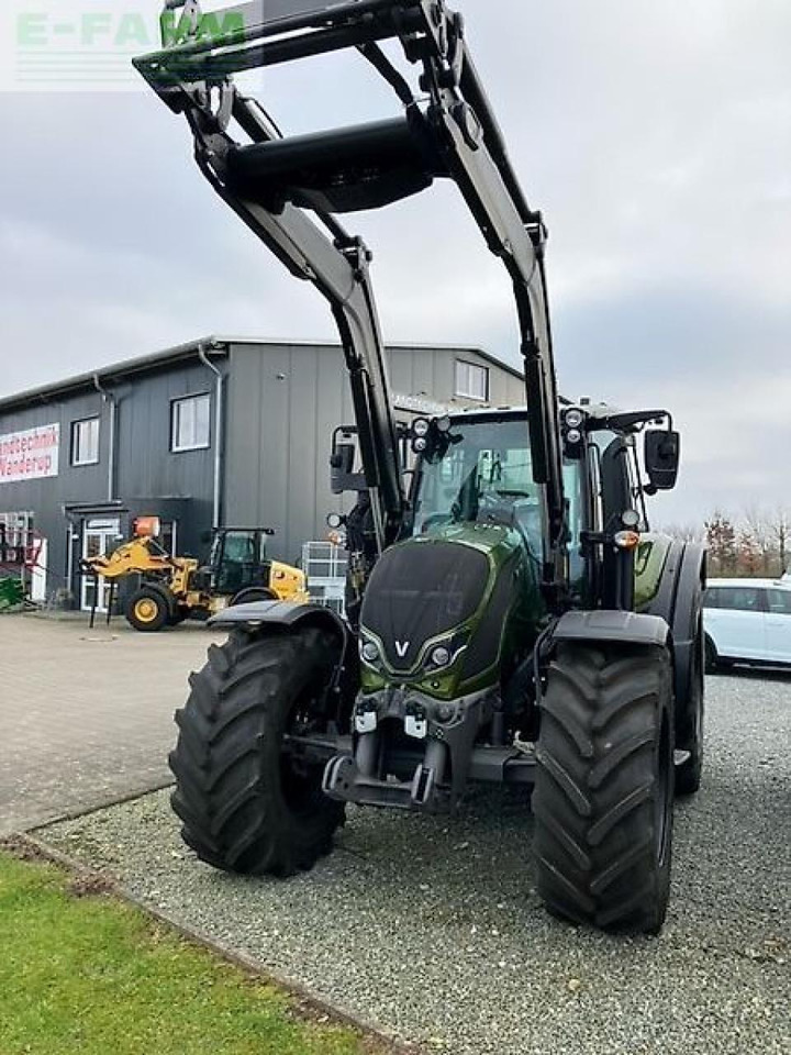 Valtra n155ea - Трактор: фото 2 Valtra n155ea - Трактор: фото 2