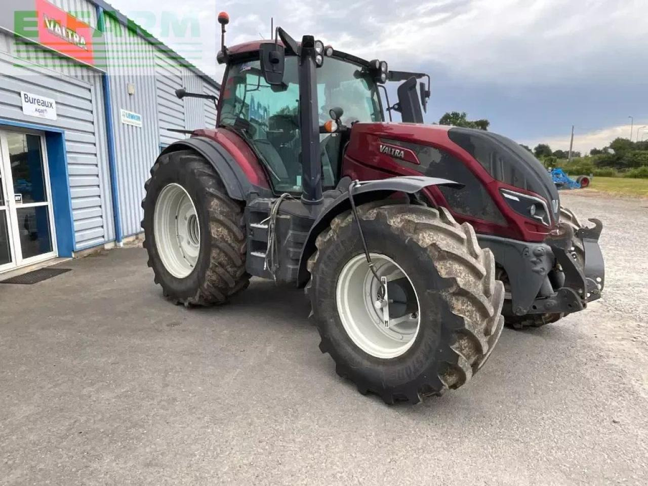 Valtra t 234 v smarttouch - Трактор: фото 3 Valtra t 234 v smarttouch - Трактор: фото 3