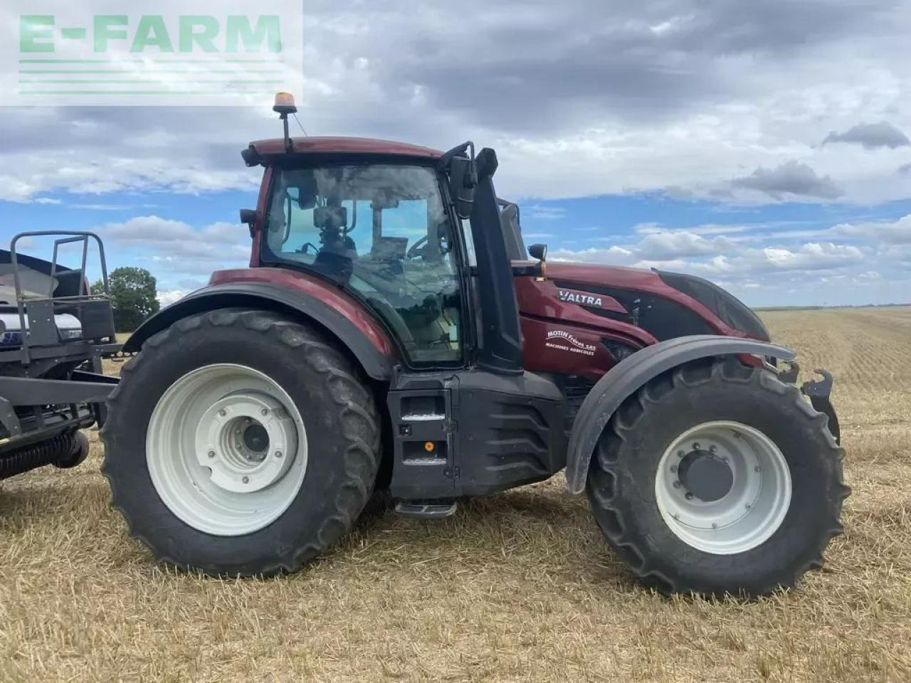 Valtra t255 - Трактор: фото 2 Valtra t255 - Трактор: фото 2
