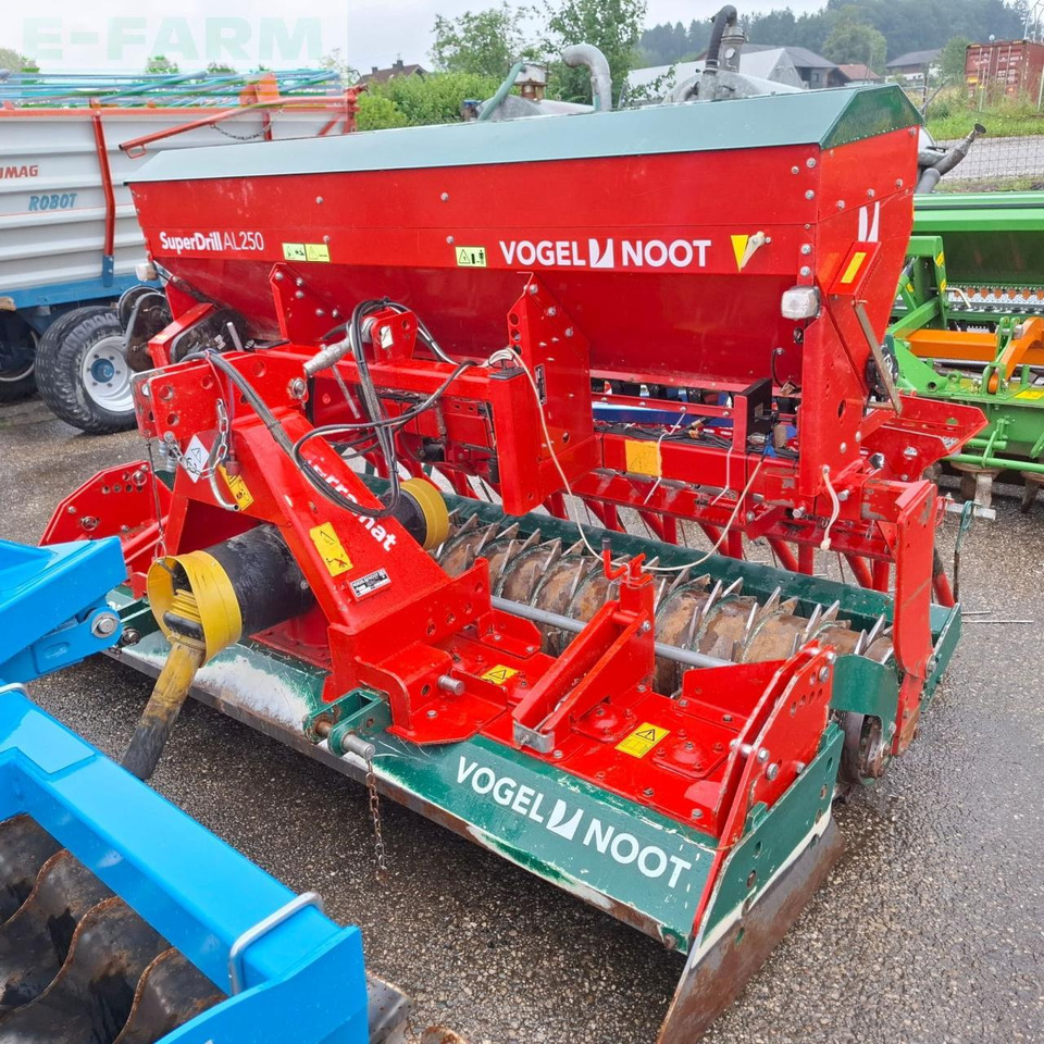 Vogel&Noot Kreiselegge - Техника для обработки почвы: фото 1 Vogel&Noot Kreiselegge - Техника для обработки почвы: фото 1