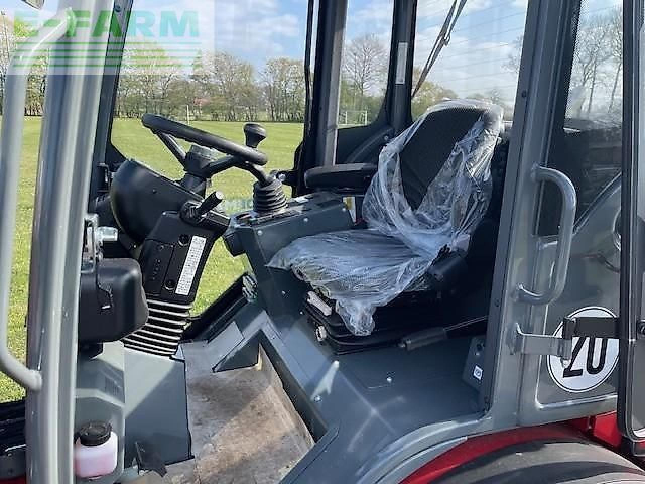 Weidemann 3080 lp - Мини-экскаватор: фото 5 Weidemann 3080 lp - Мини-экскаватор: фото 5