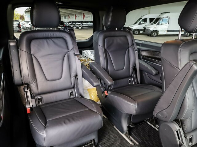 MERCEDES-BENZ EQV 300 Avantgarde,Extralang,6Sitze,2xKlima,LED... - Микроавтобус, Электробус: фото 4 MERCEDES-BENZ EQV 300 Avantgarde,Extralang,6Sitze,2xKlima,LED... - Микроавтобус, Электробус: фото 4