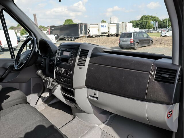 MERCEDES-BENZ Sprinter 214 CDI DOKA Pritsche,Klima,EURO6 - Малотоннажный бортовой грузовик, Грузопассажирский фургон: фото 3 MERCEDES-BENZ Sprinter 214 CDI DOKA Pritsche,Klima,EURO6 - Малотоннажный бортовой грузовик, Грузопассажирский фургон: фото 3