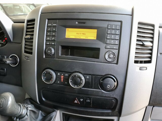 MERCEDES-BENZ Sprinter 316CDI DOKA,Allrad,Klima... - Тентованный фургон, Грузопассажирский фургон: фото 5 MERCEDES-BENZ Sprinter 316CDI DOKA,Allrad,Klima... - Тентованный фургон, Грузопассажирский фургон: фото 5