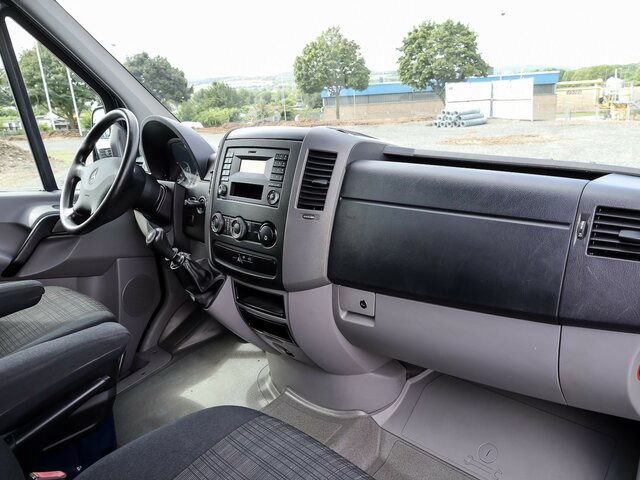 MERCEDES-BENZ Sprinter 316CDI DOKA,Allrad,Klima - Тентованный фургон, Грузопассажирский фургон: фото 3 MERCEDES-BENZ Sprinter 316CDI DOKA,Allrad,Klima - Тентованный фургон, Грузопассажирский фургон: фото 3
