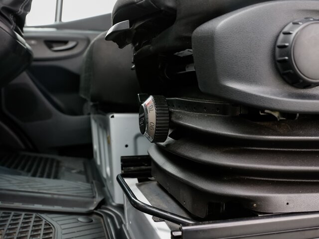 Цельнометаллический фургон MERCEDES-BENZ Sprinter 317 CDI Kasten,L2H2,MBUX,Kamera: фото 7