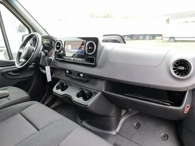 MERCEDES-BENZ Sprinter 317 Maxi,9GTronic,MBUX,Kamera... - Цельнометаллический фургон: фото 4 MERCEDES-BENZ Sprinter 317 Maxi,9GTronic,MBUX,Kamera... - Цельнометаллический фургон: фото 4
