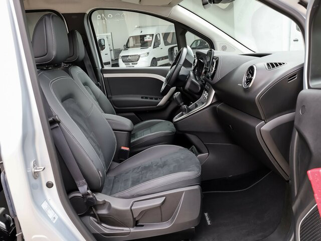 MERCEDES-BENZ T 180 Progressive,AMF Rollstuhlrampe,LED,Navi... - Пассажирский фургон: фото 4 MERCEDES-BENZ T 180 Progressive,AMF Rollstuhlrampe,LED,Navi... - Пассажирский фургон: фото 4