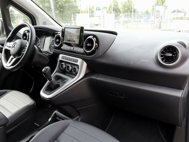 MERCEDES-BENZ T 180 Progressive,MBUX,LED,Navi,Kamera,Tempomat - Пассажирский фургон: фото 4 MERCEDES-BENZ T 180 Progressive,MBUX,LED,Navi,Kamera,Tempomat - Пассажирский фургон: фото 4