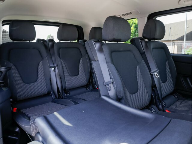 MERCEDES-BENZ V 220 d STYLE kompakt,8Sitzer,Standheizung,AHK - Пассажирский фургон: фото 3 MERCEDES-BENZ V 220 d STYLE kompakt,8Sitzer,Standheizung,AHK - Пассажирский фургон: фото 3