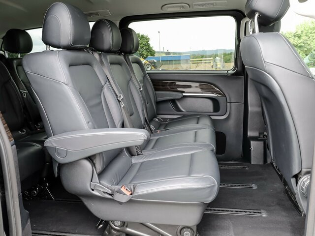 MERCEDES-BENZ V 300 Avantgarde Extralang,2xSchiebetür elektr. - Микроавтобус, Пассажирский фургон: фото 4 MERCEDES-BENZ V 300 Avantgarde Extralang,2xSchiebetür elektr. - Микроавтобус, Пассажирский фургон: фото 4