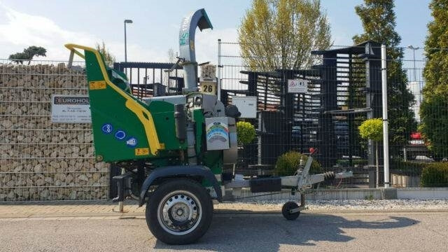 Holzhäcksler HS 170M nur 323 Bh - Измельчитель древесины: фото 2 Holzhäcksler HS 170M nur 323 Bh - Измельчитель древесины: фото 2