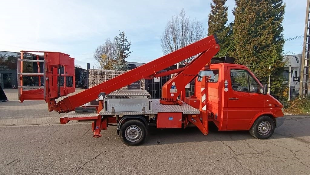 Mercedes-Benz Sprinter 311 Hubarbeitsbühne 22 m Ruthmann TB 220 - Грузовик с подъемником: фото 3 Mercedes-Benz Sprinter 311 Hubarbeitsbühne 22 m Ruthmann TB 220 - Грузовик с подъемником: фото 3