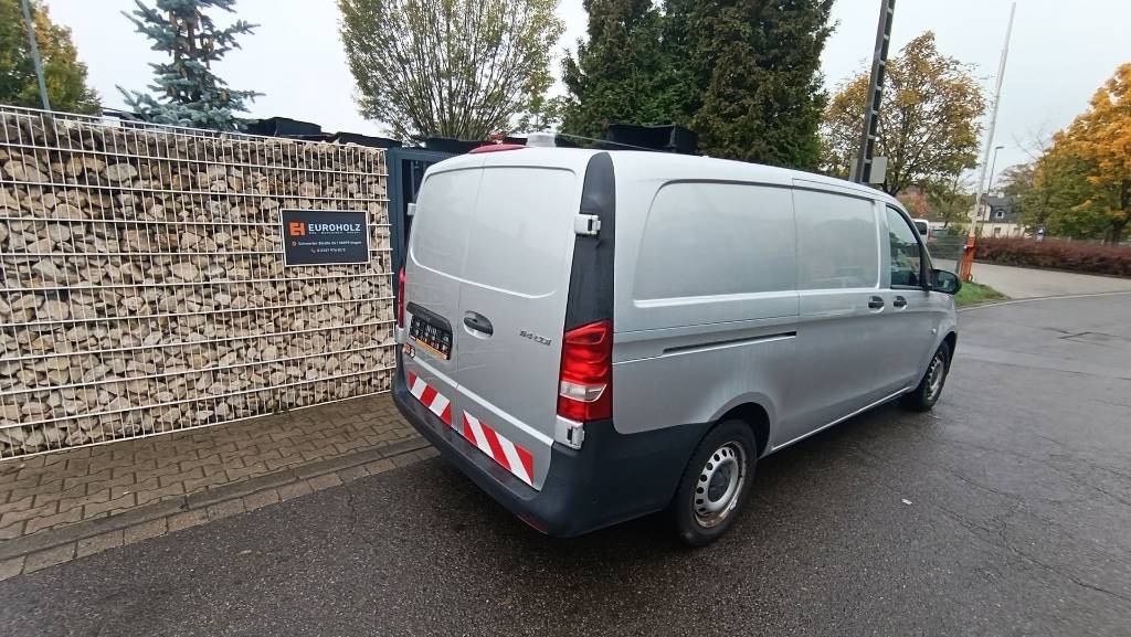 Mercedes-Benz Vito 114 CDI Kasten Werkstattschränke Standheizung  - Фургон с закрытым кузовом: фото 5 Mercedes-Benz Vito 114 CDI Kasten Werkstattschränke Standheizung  - Фургон с закрытым кузовом: фото 5