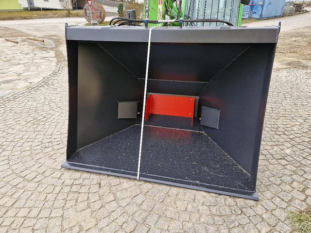 BIG BAG Füllschaufel mit Merlo ZM2 Aufnahme - Штабелер: фото 1 BIG BAG Füllschaufel mit Merlo ZM2 Aufnahme - Штабелер: фото 1