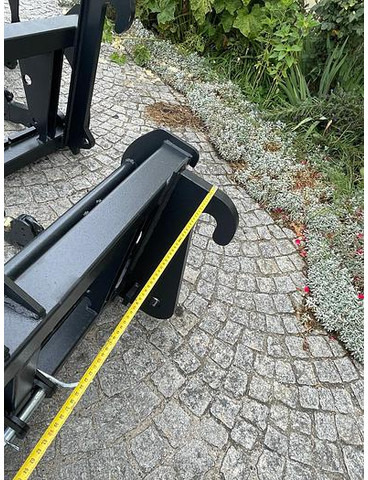Big Adapter Kramer / Claas Scorpion auf 3 Punkt Aufnahme - Навесное оборудование: фото 3 Big Adapter Kramer / Claas Scorpion auf 3 Punkt Aufnahme - Навесное оборудование: фото 3