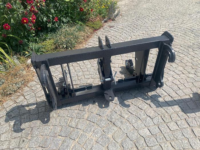 Big Adapter auf Dreipunkt KAT 3, Dieci, Agri Farmer - Навесное оборудование: фото 2 Big Adapter auf Dreipunkt KAT 3, Dieci, Agri Farmer - Навесное оборудование: фото 2