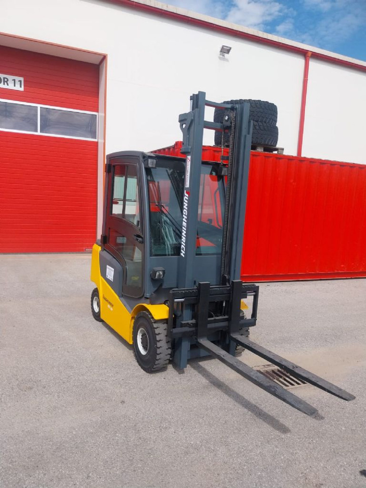 Jungheinrich TFG-320 370ZT - Вилочный погрузчик: фото 3 Jungheinrich TFG-320 370ZT - Вилочный погрузчик: фото 3