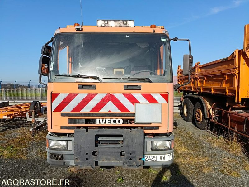 2429-XW-17 Iveco ML 120E - Цельнометаллический фургон: фото 1 2429-XW-17 Iveco ML 120E - Цельнометаллический фургон: фото 1