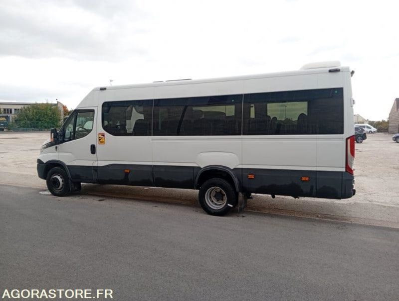 AUTOCAR IVECO 22 PLACES / 1ERE MAIN / BVA /  135467 KM ORIGINE - Туристический автобус: фото 2 AUTOCAR IVECO 22 PLACES / 1ERE MAIN / BVA /  135467 KM ORIGINE - Туристический автобус: фото 2