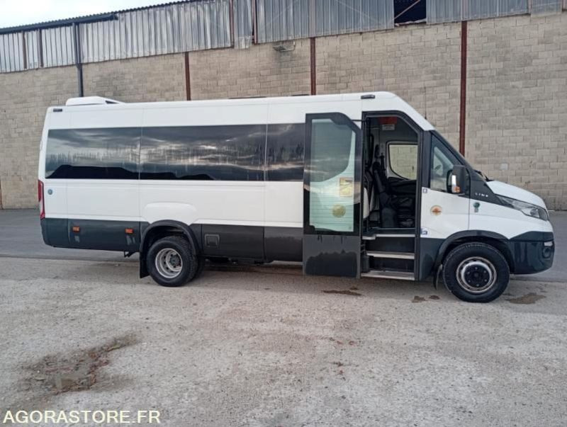AUTOCAR IVECO 22 PLACES / 1ERE MAIN / BVA /  135467 KM ORIGINE - Туристический автобус: фото 3 AUTOCAR IVECO 22 PLACES / 1ERE MAIN / BVA /  135467 KM ORIGINE - Туристический автобус: фото 3