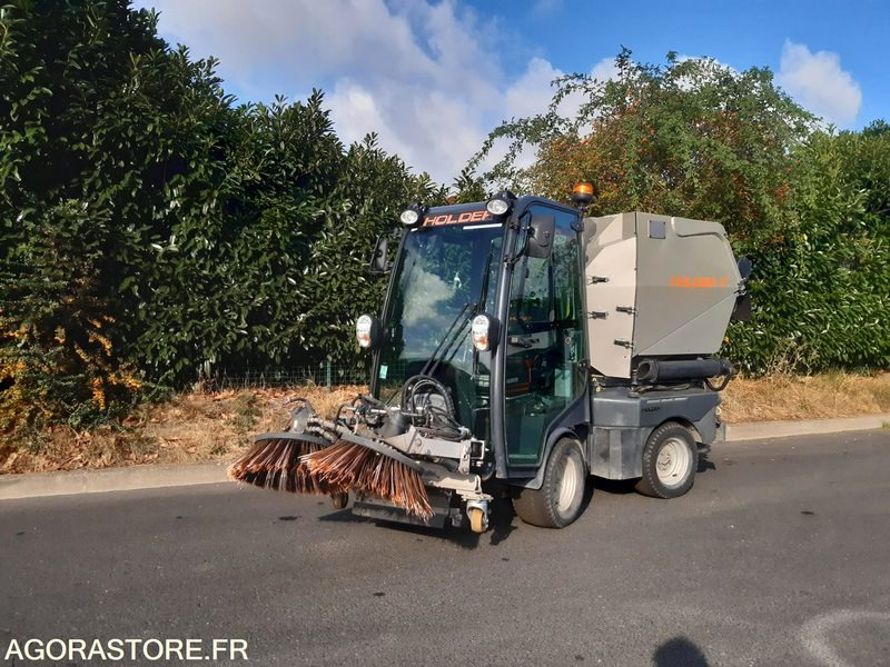BALAYEUSE DE VOIRIE - HOLDER X45 - 2018 - 1500 HEURES - Подметально-уборочная машина: фото 2 BALAYEUSE DE VOIRIE - HOLDER X45 - 2018 - 1500 HEURES - Подметально-уборочная машина: фото 2